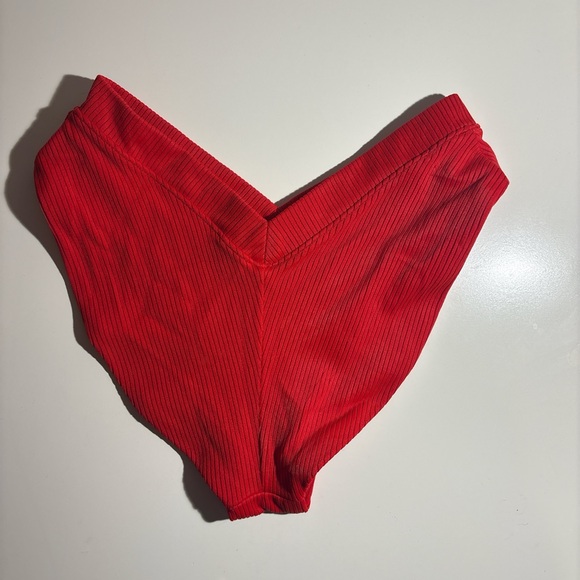 One One Red Two Piece - Picture 4 of 5